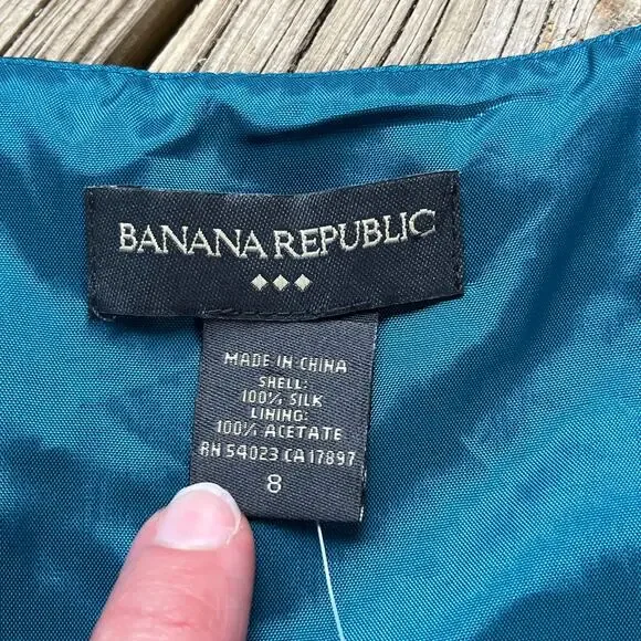 Banana Republic Turquoise 100% Silk Sleeveless Blouse Size 8. NEW - Picture 6 of 7